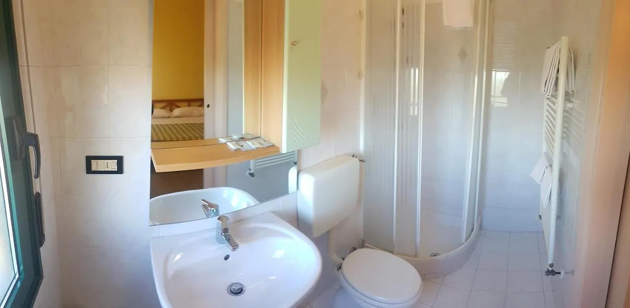 Hotel La Candela إيمولا 3*, Sesto Imolese